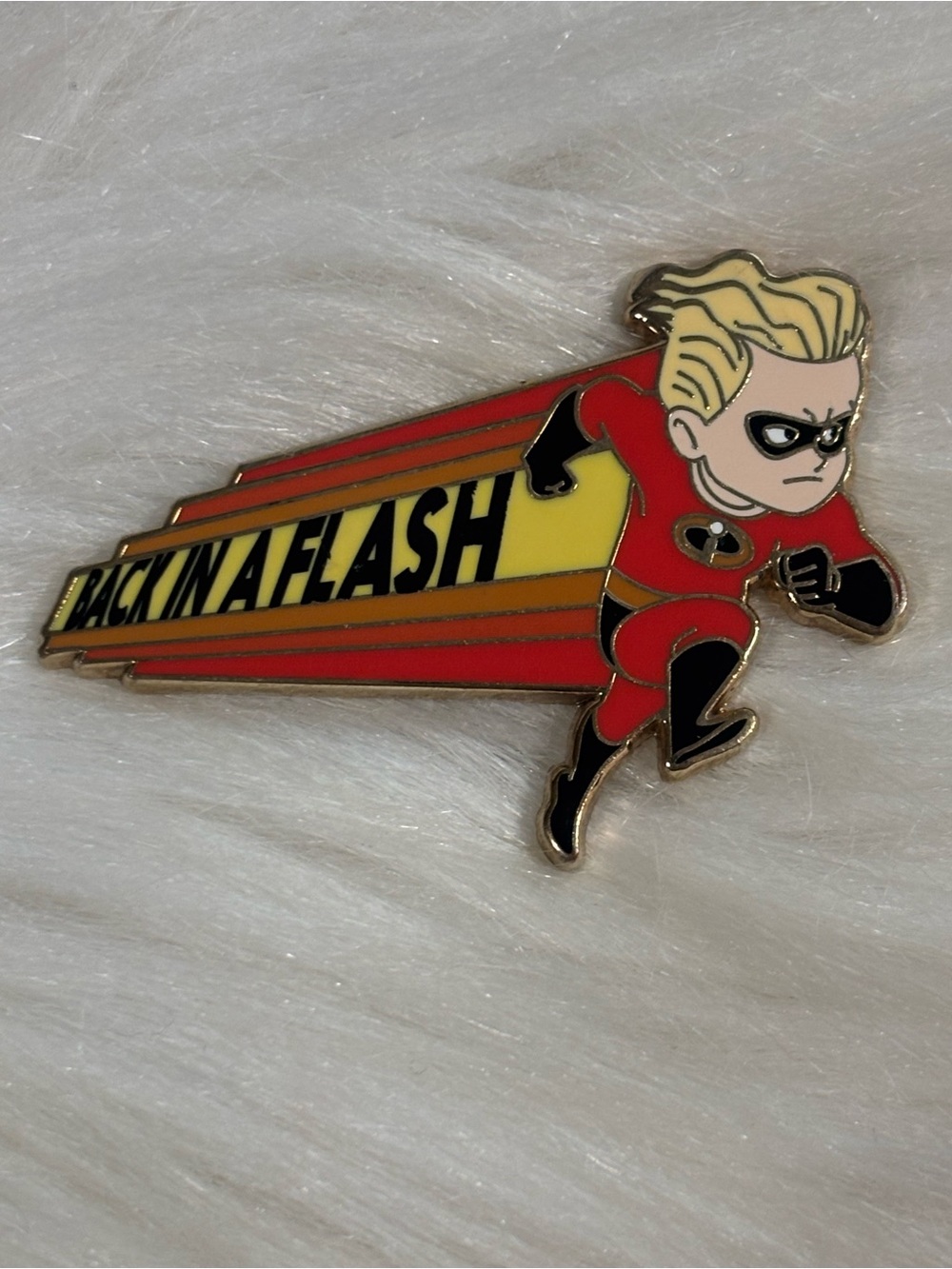 Incredible 2 Dash Back in a Flash Disney Pin
